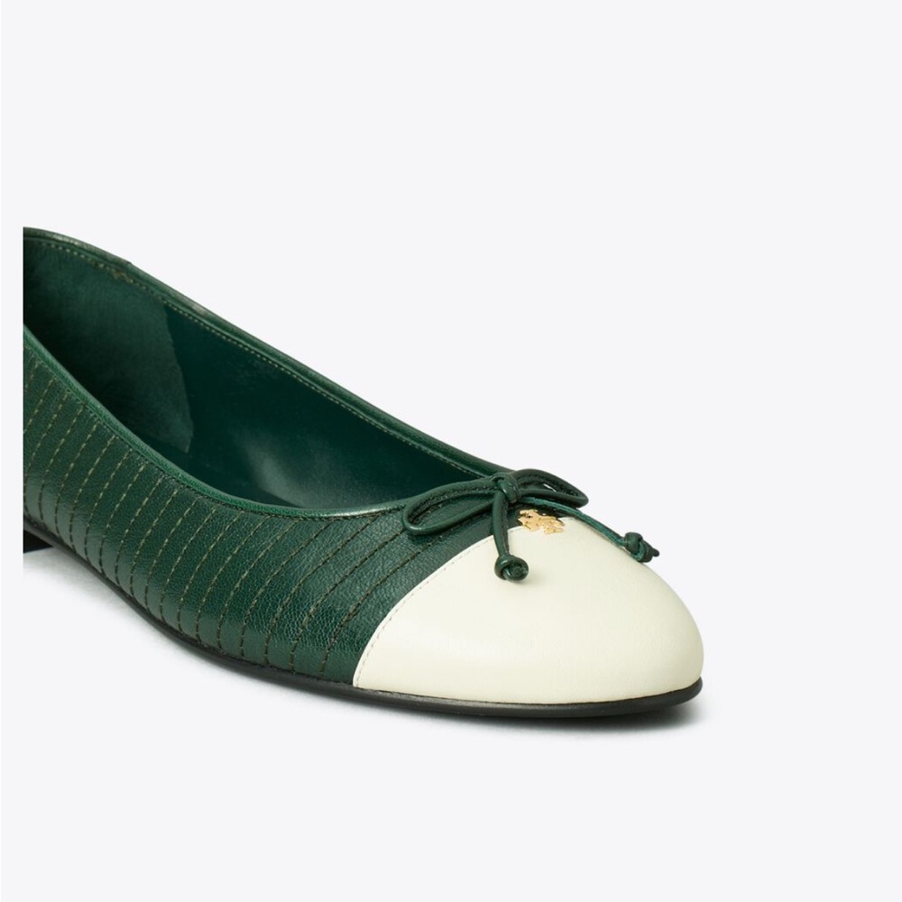 Tory Burch Quilted Cap Toe Ballet Flats Green & Ivory Size 9 NWT - Picture 10 of 11